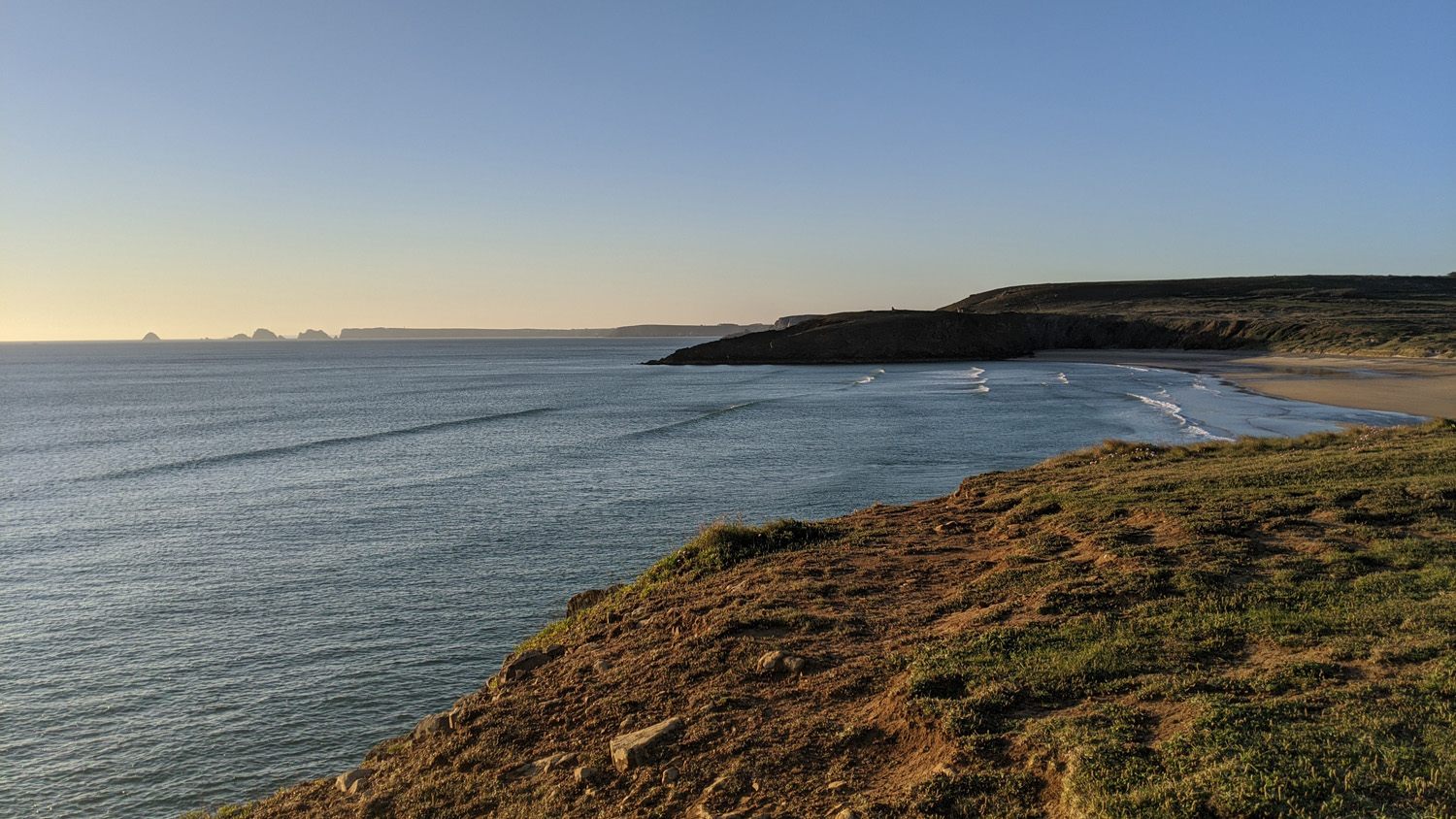 Photos de la plage de Lostmarc’h, le spot de surf sur la presqu'île de Crozon Morgat.